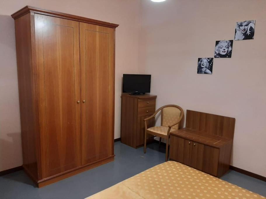 Il Leprotto - Room & Breakfast Altedo Екстериор снимка
