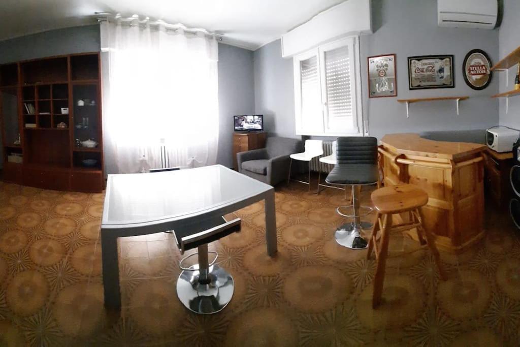 Il Leprotto - Room & Breakfast Altedo Екстериор снимка