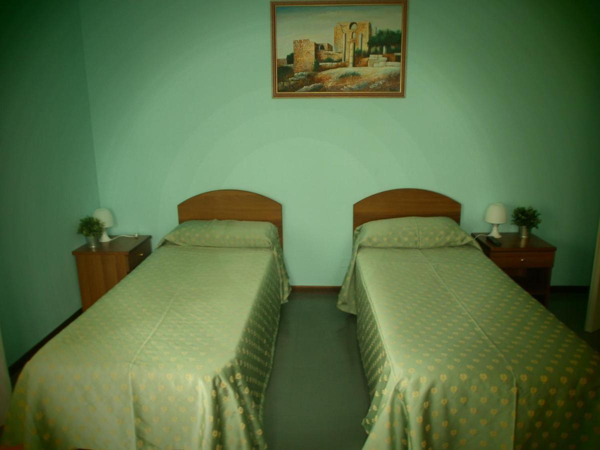 Il Leprotto - Room & Breakfast Altedo Екстериор снимка